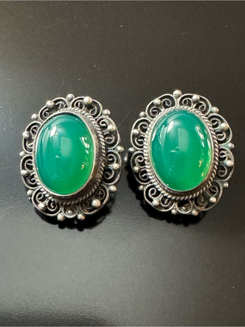 Vintage Sterling Silver Green Chalcedony Cabochon Clip-On Earrings